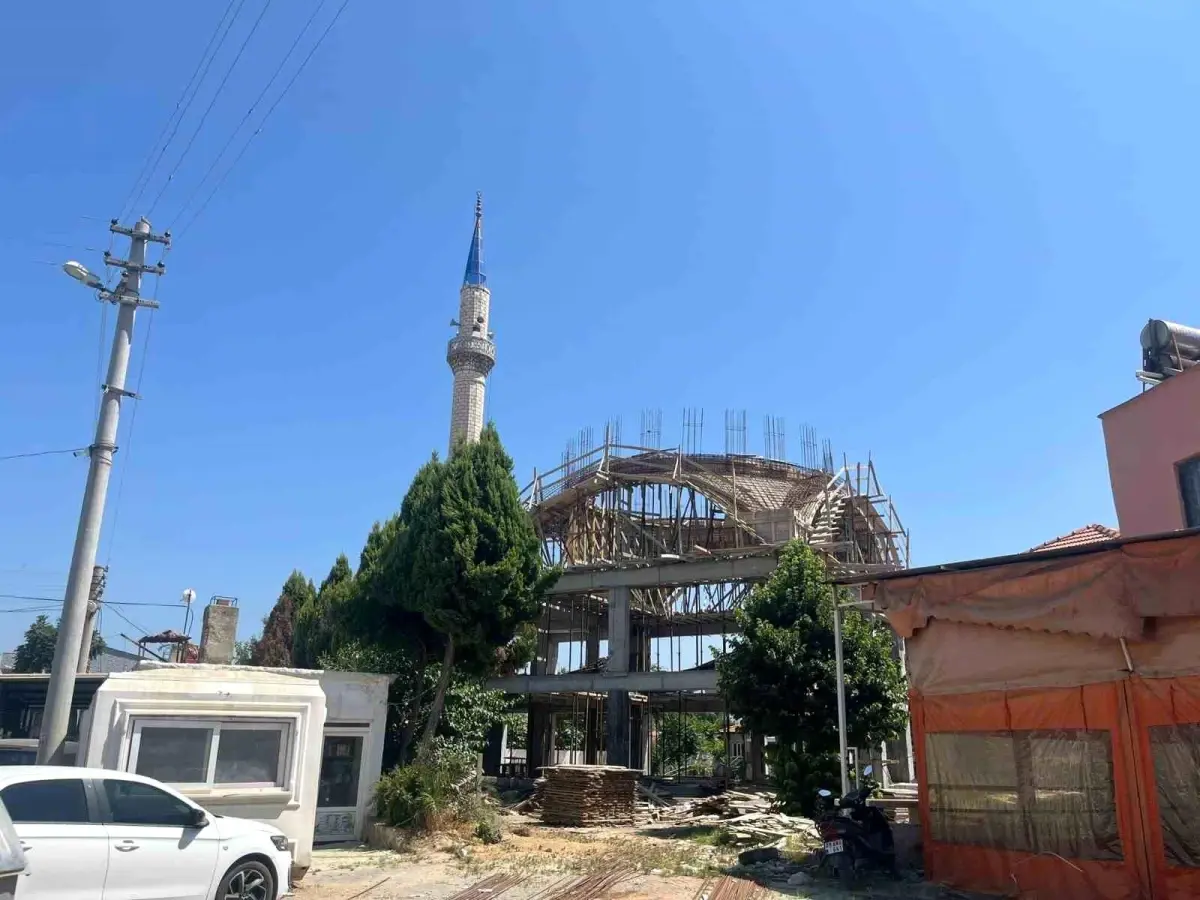 40-yillik-acarlar-pazaryeri-camii-tekrar-yapiliyor-LaAnPEiq.jpg